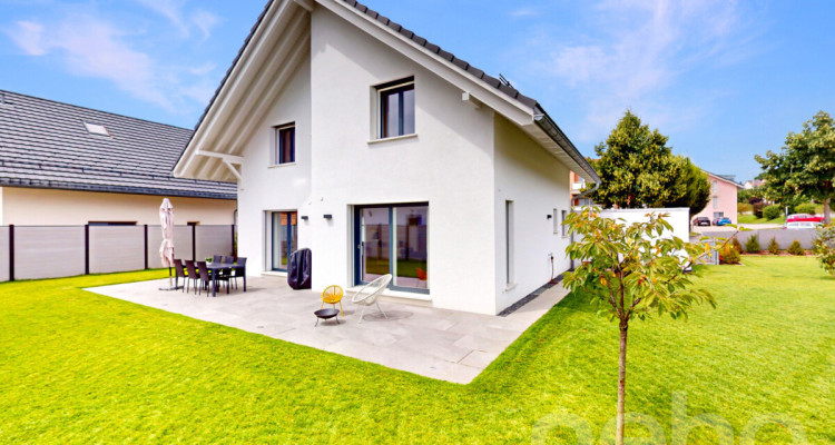 VILLA CONTEMPORAINE AUX FINITIONS SOIGNÉES DANS UN CADRE FAMILIAL image 2