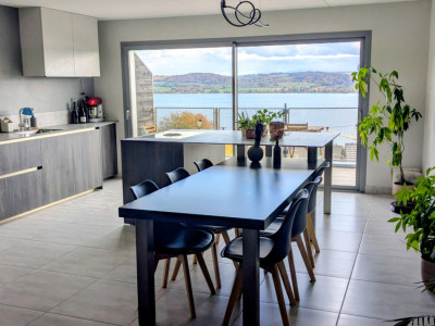 Duplex dexception avec vue imprenable sur le lac de Morat et les Alpes image 3