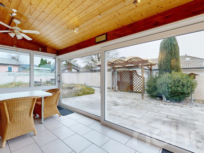 Charmantes 4.5 Zimmer Einfamilienhaus mit grossem Garten inkl. Teich image 4