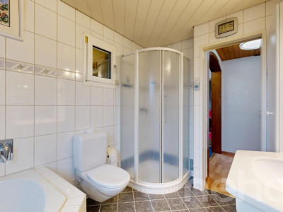 Charmantes 4.5 Zimmer Einfamilienhaus mit grossem Garten inkl. Teich image 10