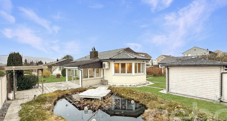 Charmantes 4.5 Zimmer Einfamilienhaus mit grossem Garten inkl. Teich image 1