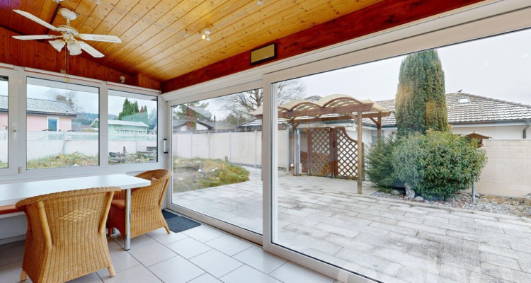 Charmantes 4.5 Zimmer Einfamilienhaus mit grossem Garten inkl. Teich image 4