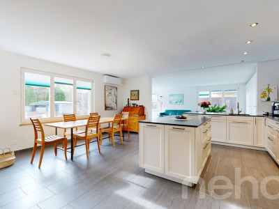 Magnifique maison au bord du lac à Portalban image 7