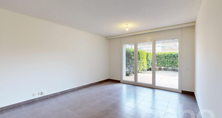 Rez-de-jardin 4 pièces, 81 m², Casatax, au c?ur d?un quartier calme image 2