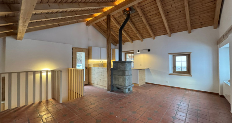 A LOUER : Chermignon d’En-Haut CHARMANTE MAISON RÉNOVÉE image 3