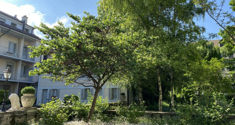 OFFRE SPECIALE FÊTES !! Appartement meublé de 4 pièces à Carouge (Genève) image 8