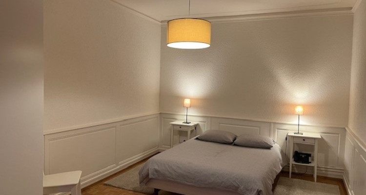 Bel appartement meublé de 3 pièces à Carouge (Genève) image 1