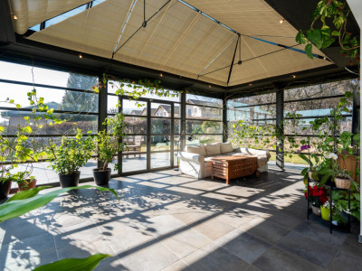 Résidence multifamiliale contemporaine au sein dun quartier verdoyant et tranquille image 1