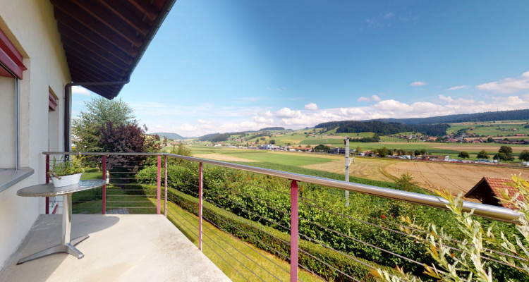 5.5 Zimmer Einfamilienhaus mit schönem Garten und herrlicher Aussicht image 2