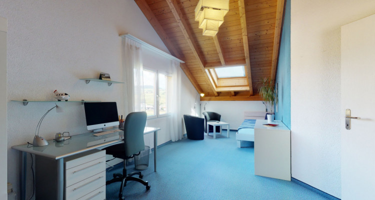 5.5 Zimmer Einfamilienhaus mit schönem Garten und herrlicher Aussicht image 12