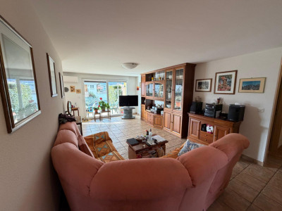 Appartement en viager occupé sans rente ? Spacieux 4.5 pièces avec terrasse, jardin, garage et cave ? Fully (VS) image 5