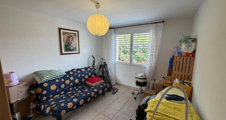 Appartement en viager occupé sans rente ? Spacieux 4.5 pièces avec terrasse, jardin, garage et cave ? Fully (VS) image 8