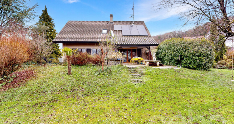 Maison individuelle sur un grand terrain au calme image 10