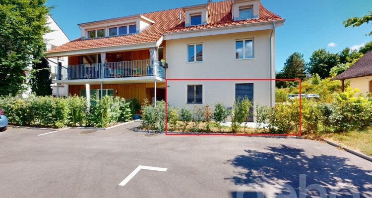 Neuwertige 3.5-Zimmer-Gartenwohnung an idyllischer Wohnlage image 1