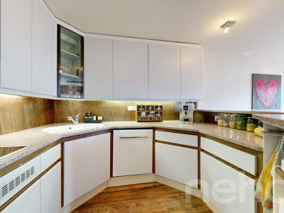 Maison contiguë à Savièse avec vue panoramique et studio attenant image 7