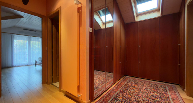 Maison genevoise de 14 pièces où le charme dantan rencontre le confort contemporain image 7