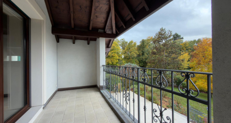 Maison genevoise de 14 pièces où le charme dantan rencontre le confort contemporain image 9