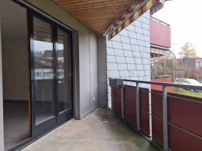 Appartement de 2.5 pièces avec balcon image 1