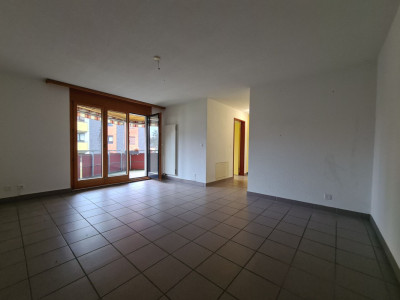 Appartement de 2.5 pièces avec balcon image 3