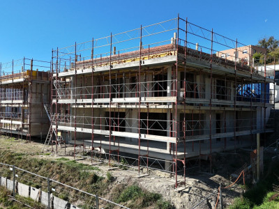 Villa 5,5 pièces en construction  image 1