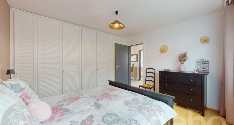 Appartement rénové avec balcon et garage ! image 11