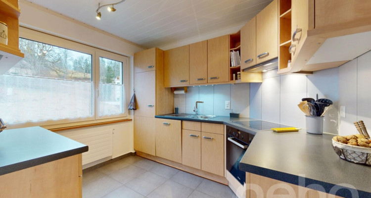 Appartement rénové avec balcon et garage ! image 3