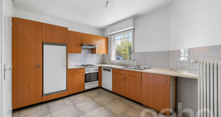 Opportunité rare : maison à rénover dans un quartier recherché image 8