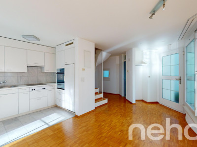 Ruhig gelegene 4.5-Zimmer-Maisonette mit Dachterasse in Bonstetten image 2