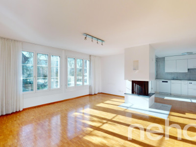 Ruhig gelegene 4.5-Zimmer-Maisonette mit Dachterasse in Bonstetten image 4