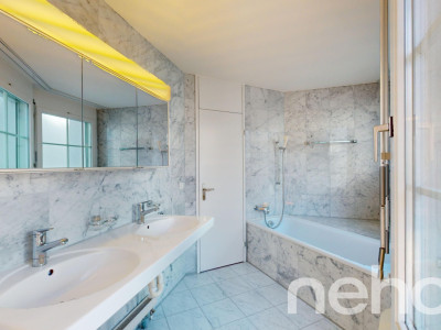 Ruhig gelegene 4.5-Zimmer-Maisonette mit Dachterasse in Bonstetten image 11