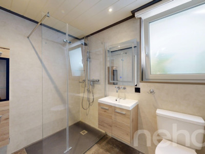 5.5-Zi.-Einfamilienhaus mit Garten, Teich & vielseitigen Optionen image 10