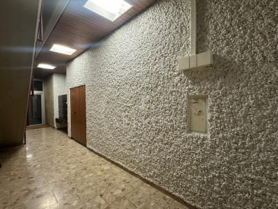 Bel appartement de 4,5 pièces dans la région de Plainpalais  image 1