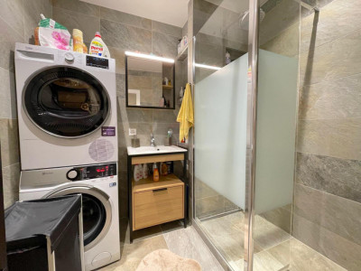 Magnifique appartement rénové de 4.5 pièces situé à Meyrin image 9