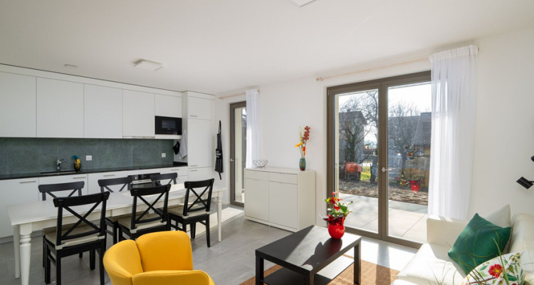 Appartement moderne de 3 pièces dans une nouvelle construction à Collex image 1