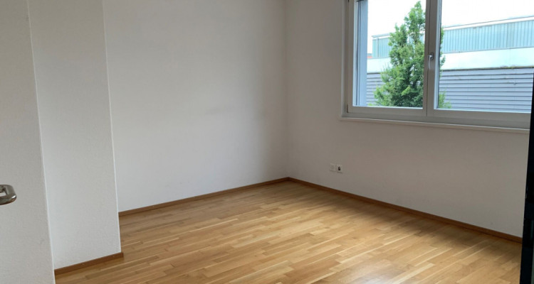 Moderne 3.5-Zimmer-Wohnung im 3. OG an zentraler Lage in Kriens image 11