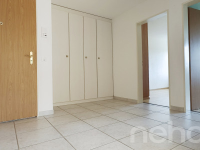 Attraktive 4.5-Zimmer-Wohnung mit Balkon an ruhiger Lage in Widen image 1