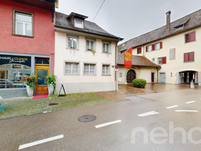 Mehrfamilienhaus mit 4 Wohnungen, Studio und Garage in zentraler Lage image 11