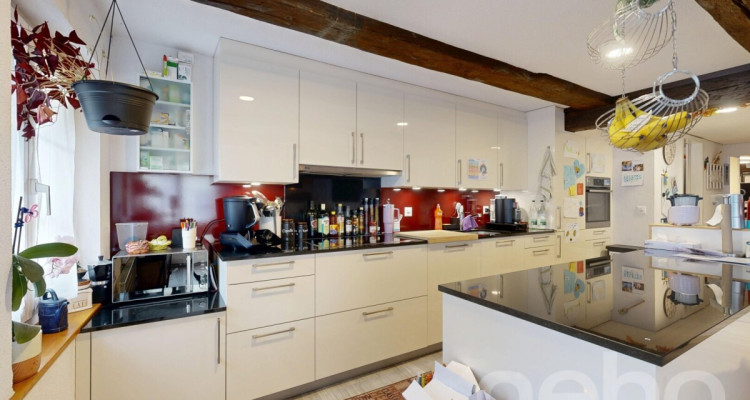 Mehrfamilienhaus mit 4 Wohnungen, Studio und Garage in zentraler Lage image 7