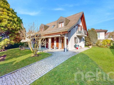 Maison lumineuse 5.5 pces, grande parcelle et vue sur les Alpe image 1