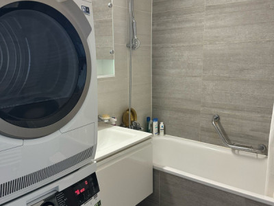 Appartement de 8.5 pièces situé au Petit-Lancy image 10