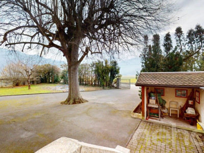 Immeuble locatif et 3 surfaces activités/stockage image 3