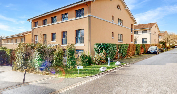 Charmant 5.5 pièces à Onex, quartier tranquille, idéal pour famille image 1