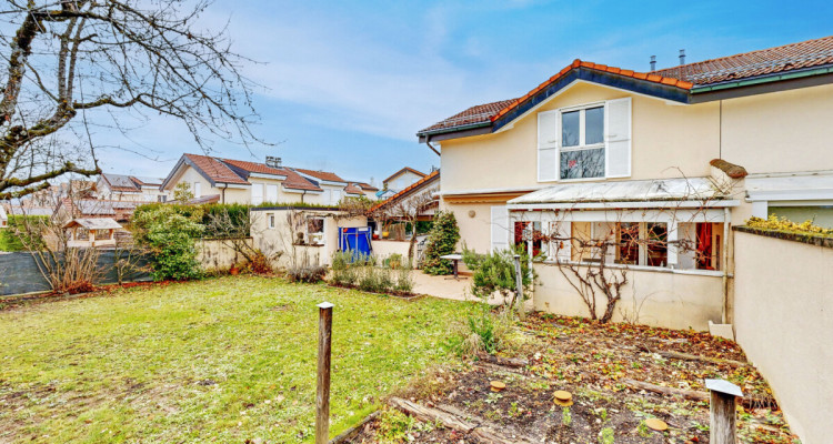 Dans un chemin sans issue image 2