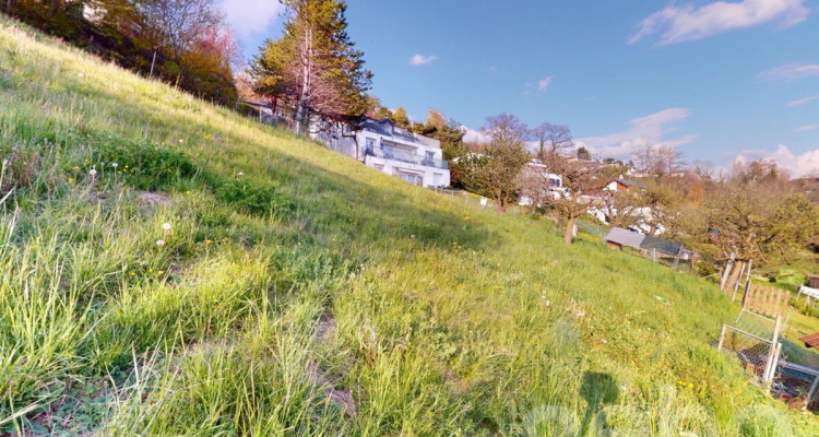 Terrain à bâtir avec vue panoramique sur le lac et les Alpes image 1