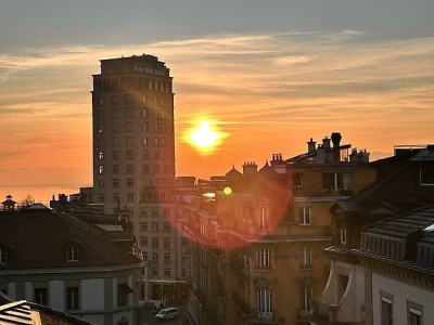 Reprise de bail – 2.5 pièces, Lausanne (Place St Laurent) pour 1er décembre 2 image 1