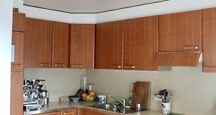 Reprise de bail – 2.5 pièces, Lausanne (Place St Laurent) pour 1er décembre 2 image 2