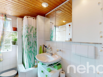 Attraktives 4.5-Zimmer Einfamilienhaus mit Einliegerwohnung image 2