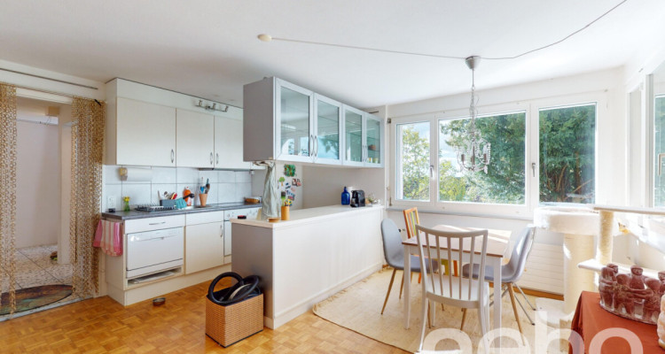 Attraktives 4.5-Zimmer Einfamilienhaus mit Einliegerwohnung image 1