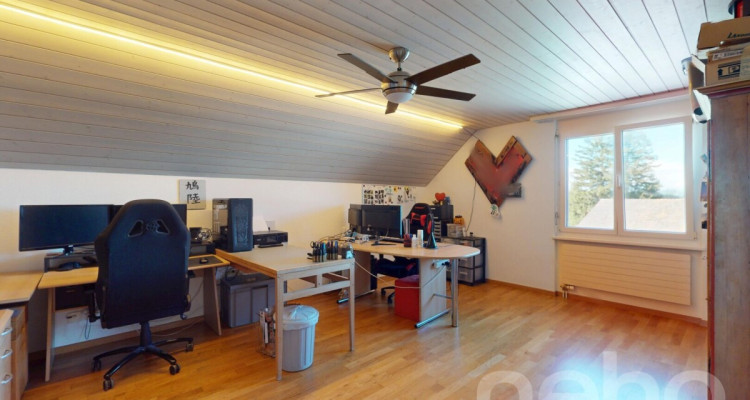 Grosszügige Doppelhaushälfte an ruhiger Lage in Märwil image 9