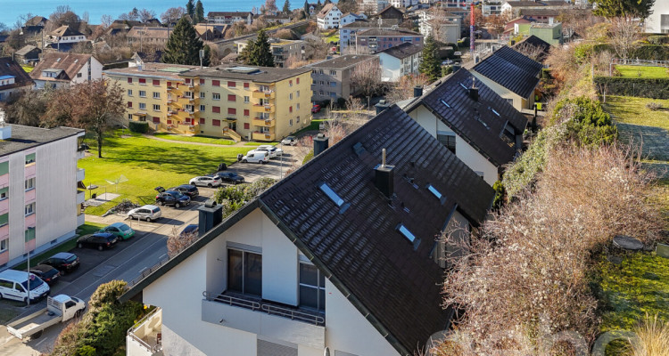 Exklusive Attikawohnung in Uerikon image 1